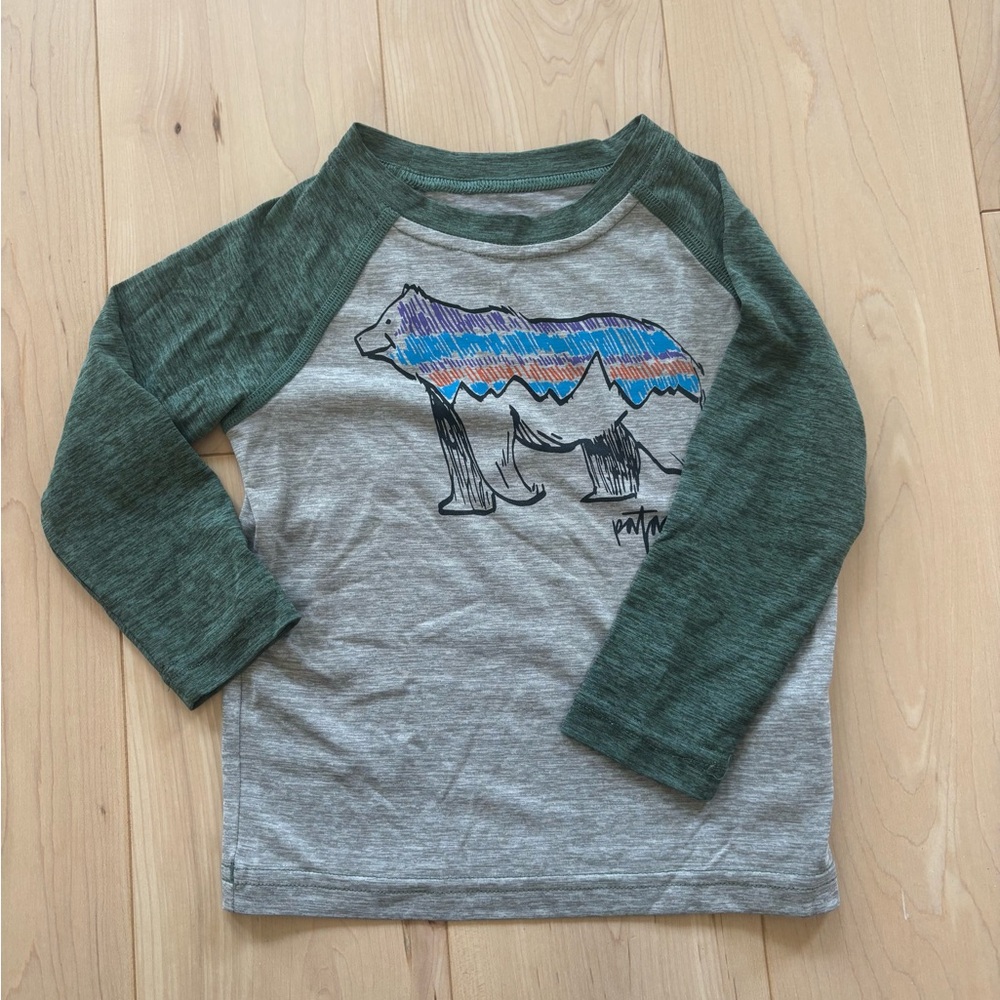 Patagonia Kids' Forest Green and Gray Bear Tee